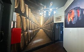 Stonehenge Inn